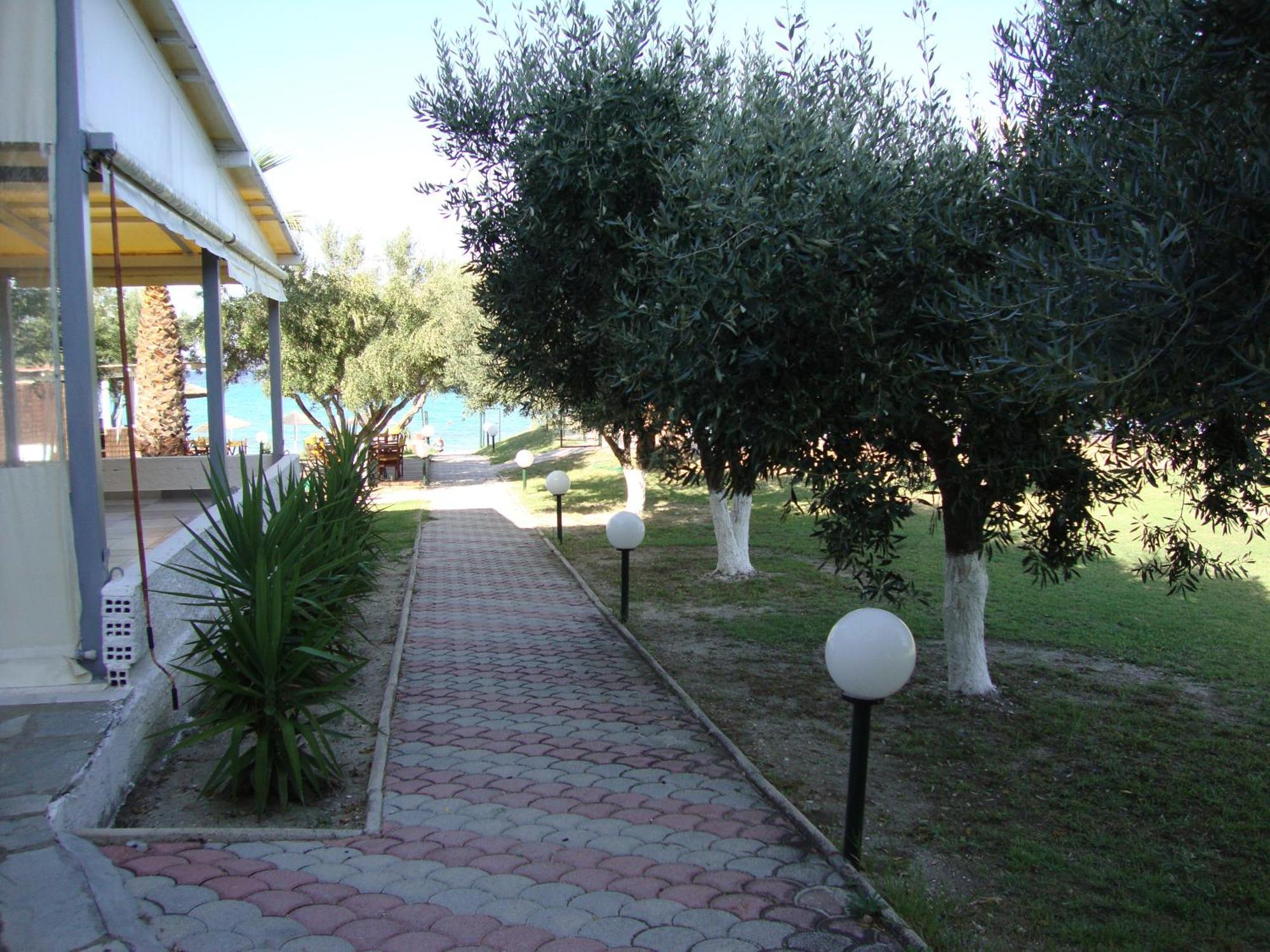 Kopsis Beach Hotel Pefkochori Exteriör bild